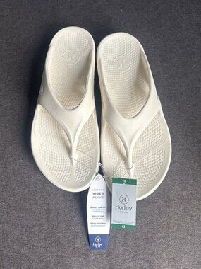 Hurley Men's Injection Flip-Flop Size 12 Cream New With Tags Summer Beach Sandal